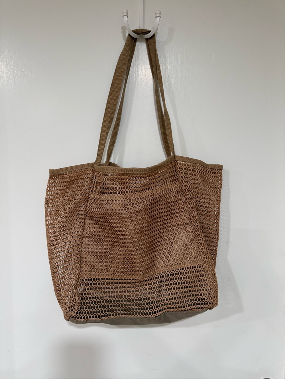 Casual Mesh Tote Bag in Light Brown
